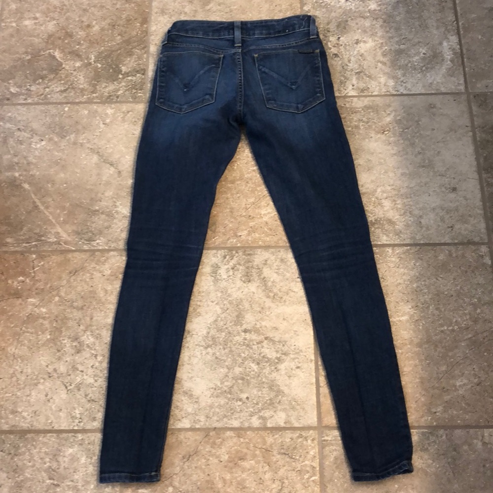 Hudson -24 medium wash skinny jeans